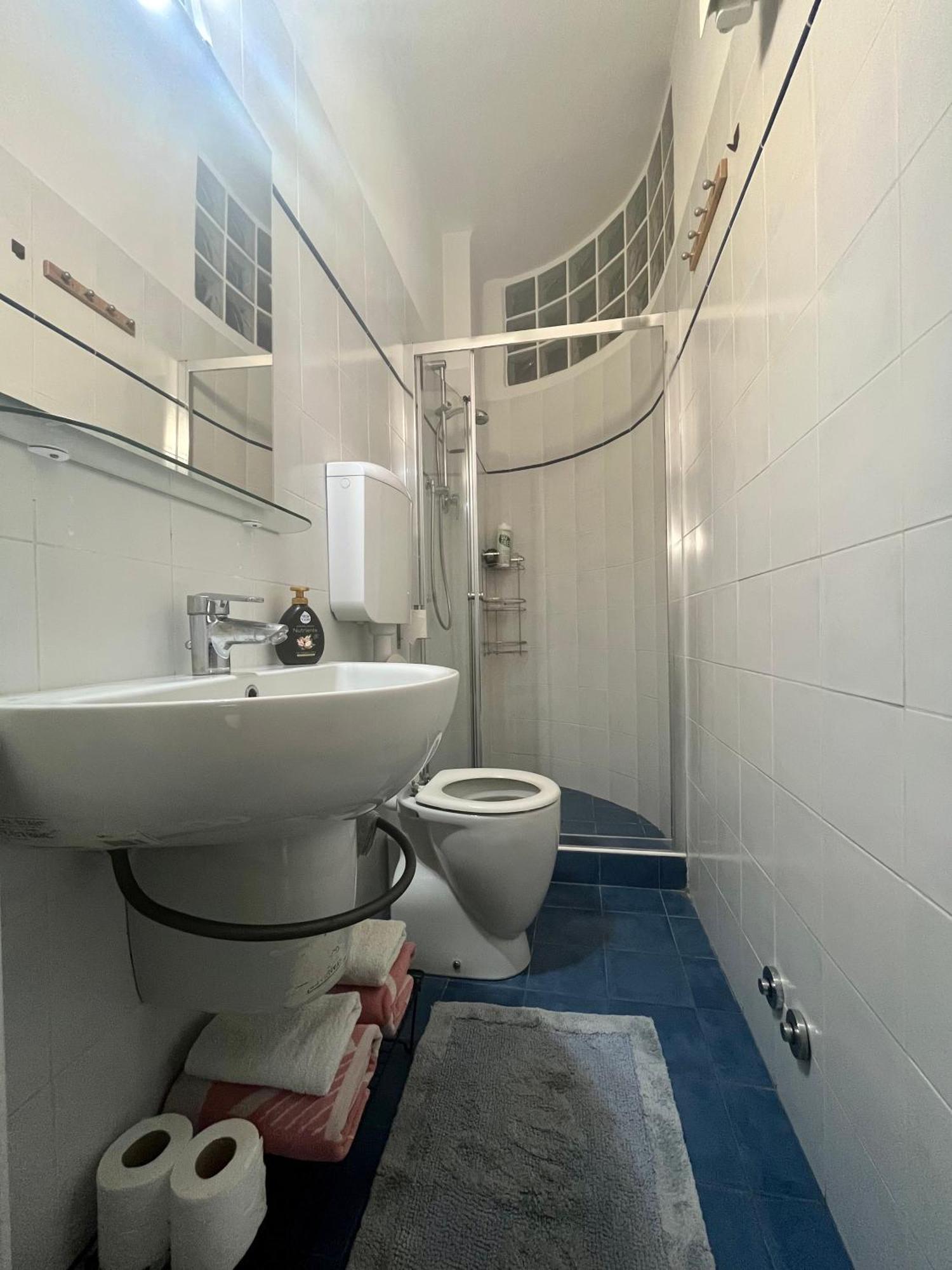 Home 2 Torri Bologna Ngoại thất bức ảnh